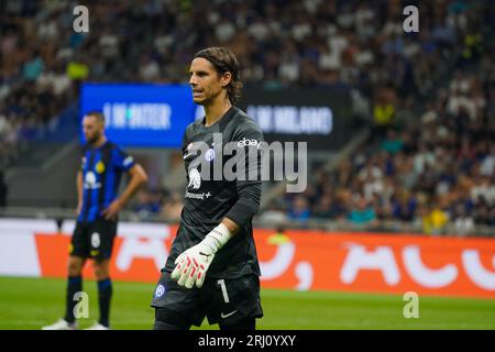 Milan, Italie. 19 août 2023. Yann Sommer (#1 FC Inter), lors du FC Internazionale contre l'AC Monza, Serie A, au stade Giuseppe Meazza. Crédit : Alessio Morgese / Emage Banque D'Images