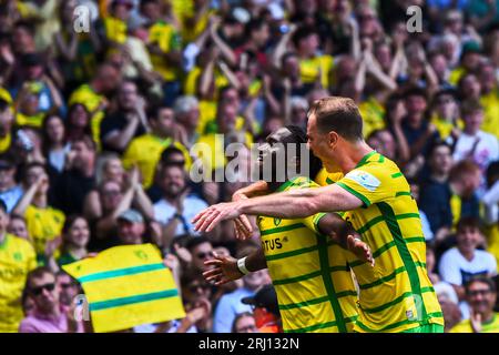 Jonathan Rowe (27 Norwich City) célèbre après avoir marqué le premier but de l'équipe lors du Sky Bet Championship match entre Norwich City et Millwall à Carrow Road, Norwich le dimanche 20 août 2023. (Photo : Kevin Hodgson | MI News) crédit : MI News & Sport / Alamy Live News Banque D'Images