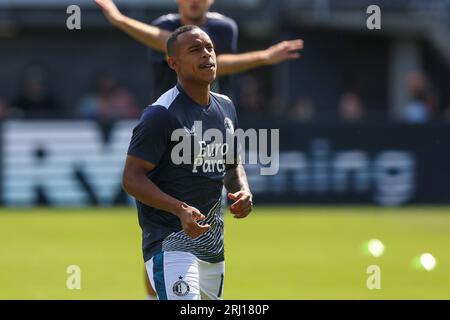 Rotterdam, pays-Bas. 20 août 2023. ROTTERDAM, PAYS-BAS - 20 AOÛT : échauffement d'Igor Paixao de Feyenoord lors du match néerlandais d'Eredivisie entre Sparta Rotterdam et Feyenoord au Sparta-Stadion Het Kasteel le 20 août 2023 à Rotterdam, pays-Bas. (Photo Hans van der Valk/Orange Pictures) crédit : Orange pics BV/Alamy Live News Banque D'Images