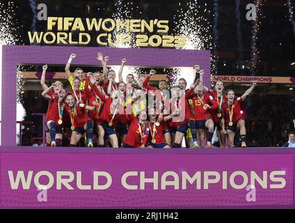 Sydney, Australie. 20 août 2023. Équipe Espagne célèbre lors de la cérémonie de remise des prix de la coupe du monde féminine de la FIFA 2023 à Sydney, Australie, le 20 août 2023. Crédit : Ding Xu/Xinhua/Alamy Live News Banque D'Images