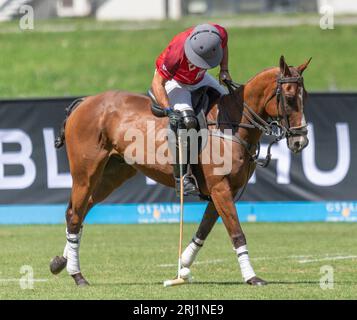 Gstaad, Berne, Suisse. 20 août 2023. Gstaad Suisse, 08/20/2023, Segundo CONDESSE du Team Gstaad Palace (Argentine) #2 lors de hublot Polo Gold Cup Gstaad 2023. Hublot Polo Gold Cup Gstaad 2023 a eu lieu à l'aéroport de Gstaad de la célèbre station de ski, qui accueille chaque année le tournoi de tennis ATP (crédit image : © Eric Dubost/ZUMA Press Wire) À USAGE ÉDITORIAL UNIQUEMENT! Non destiné à UN USAGE commercial ! Crédit : ZUMA Press, Inc./Alamy Live News Banque D'Images