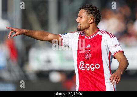 ROTTERDAM, PAYS-BAS - 19 AOÛT : Devyne Rensch (Ajax) lors du match d'Eredivisie entre SBV Excelsior et AFC Ajax au stade van Dongen en de Roo Banque D'Images