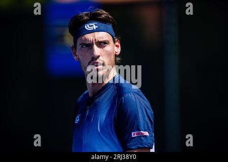 20 août 2023 : Marc-Andrea Huesler lors d'un match contre Alexander Shevchenko lors du premier tour de Winston-Salem Open 2023 au Wake Forest tennis Complex à Wnston-Salem, NC. (Scott Kinser) Banque D'Images