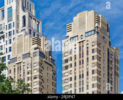 New York City Century Apartments atteint son style Art déco presque exclusivement grâce à la maçonnerie polychrome. Banque D'Images