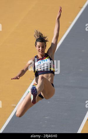 Budapest, Hongrie. 20 août 2023. Alina Rotaru-Kottmann, de Roumanie, participe à la finale de saut en longueur féminin des Championnats du monde d'athlétisme Budapest 2023 à Budapest, Hongrie, le 20 août 2023. Crédit : Attila Volgyi/Xinhua/Alamy Live News Banque D'Images