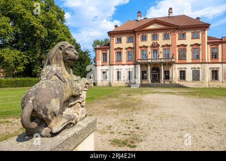 Zamek, Libechov u Melnika, Kokorinsko, Ceska republika / Château de Libechov près de Melnik, Bohême centrale, république tchèque Banque D'Images