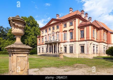 Zamek, Libechov u Melnika, Kokorinsko, Ceska republika / Château de Libechov près de Melnik, Bohême centrale, république tchèque Banque D'Images