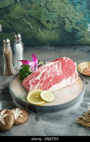 Tokujoh Karubi côte désossée - avant, partie inférieure de côte, pour barbecue japonais ou barbecue coréen。 Banque D'Images