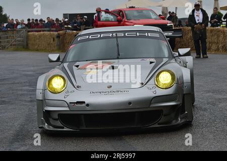 Paul McLean, Porsche 911 GT3 RSR, 75 ans de Porsche, 60 ans de la 911, avec sa forme iconique la 911 a participé à presque toutes les formes de mot Banque D'Images