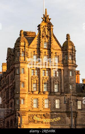 L'hôtel Scotsman à Edimbourg dans les anciens bureaux du journal Scotsman Banque D'Images