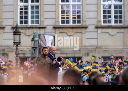 Copenhague, le 21 août 2023 / Matthew James Harrison le président ukrainien Zelensky a prononcé un discours public sur les pas du Parlement danois, Folketinget. Banque D'Images