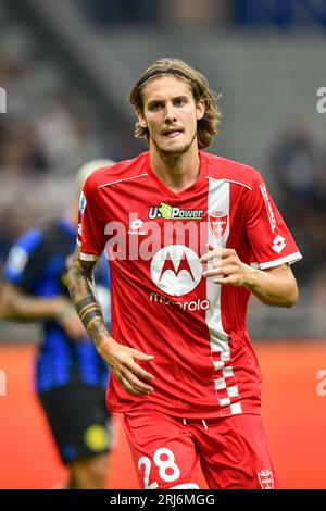 Milan, Italie. 19th, août 2023. Andrea Colpani (28) de Monza vu dans le match de Serie A entre l'Inter et Monza à Giuseppe Meazza à Milan. (Crédit photo : Gonzales photo - Tommaso Fimiano). Banque D'Images