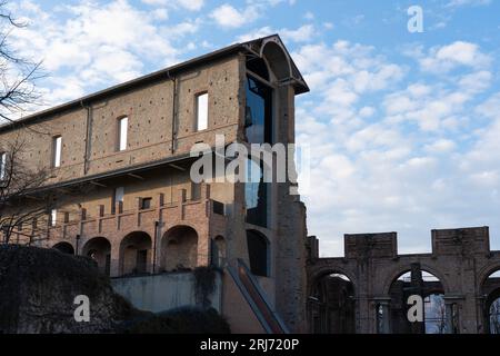 Château de Rivoli (Maison Royale de Savoie). Ville métropolitaine de Turin, Piémont, Italie. Musée d'art contemporain et site du patrimoine mondial de l'UNESCO Banque D'Images