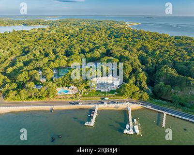 Vue aérienne de l'hôtel pridwin dans Shelter Island, ny Banque D'Images