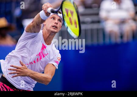 Wnston-Salem, Caroline du Nord, États-Unis. 21 août 2023 : Marton Fucsovics participe au deuxième tour de l'Open de Winston-Salem 2023 au Wake Forest tennis Complex à Wnston-Salem, Caroline du Nord. (Scott Kinser) crédit : CAL Sport Media/Alamy Live News Banque D'Images