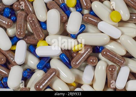 La prescription et la toxicomanie illégale est une maladie cérébrale chronique, souvent récurrente, qui provoque une consommation compulsive de drogue, malgré les conséquences néfastes » Banque D'Images