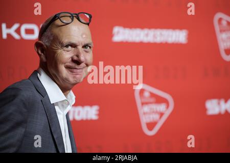 Hambourg, Allemagne. 21 août 2023. Bernd Neuendorf, président de DFB, vient assister à la remise du «Sport Bild Award 2023» au Fischauktionshallen. Crédit : Christian Charisius/dpa/Alamy Live News Banque D'Images