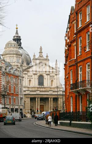 Londres, Angleterre - janvier 26 2007 : l'église du cœur immaculé de Marie (également connue sous le nom d'Oratoire ou Oratoire de Brompton), est une grande néo-classica Banque D'Images