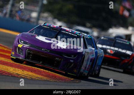 Watkins Glen, NY, États-Unis. 20 août 2023. 20 août 2023 - Watkins Glen, NY : Alex Bowman (48), pilote de la NASCAR Cup Series, course pour le Go Bowling au Glen au Watkins Glen International à Watkins Glen NY. (Image de crédit : © Stephen A Arce Grindstone Media/ASP) USAGE ÉDITORIAL SEULEMENT! Non destiné à UN USAGE commercial ! Banque D'Images