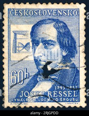 Joseph Ressel (1793 – 1857). Timbre-poste émis en Tchécoslovaquie en 1957. Joseph Ludwig Franz Ressel (en tchèque : Josef Ludvík František Ressel) était un forestier autrichien et inventeur, qui a conçu l'une des premières hélices de navire en activité. Banque D'Images