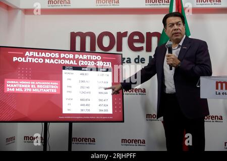 Mexico, Mexique. 22 août 2023. 22 août 2023, Mexico, Mexique : le président du mouvement de régénération nationale, Mario Delgado Carrillo, lors de la conférence de presse au siège national du parti à Mexico. Le 22 août 2023 à Mexico, Mexique (photo de Luis Barron/Eyepix Group). Crédit : EYEPIX Group/Alamy Live News Banque D'Images