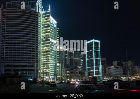 Zaitunay Bay By Night, Beyrouth, Liban Banque D'Images