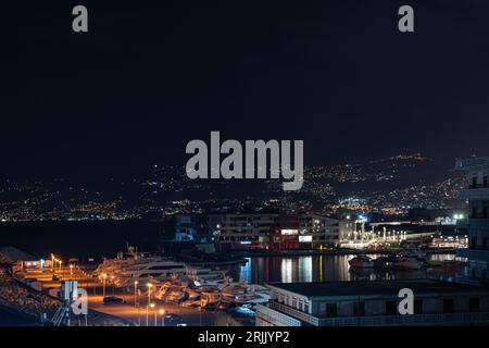 Zaitunay Bay By Night, Beyrouth, Liban Banque D'Images