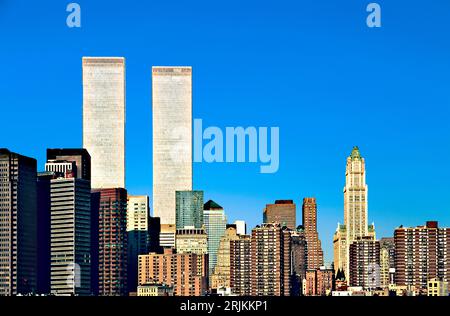 New York, Etats-Unis - 22 février 1997: Lower mahattan et World Trade Center à New York, Amérique. Le WTC a été détruit par 911 de terroristes. Banque D'Images