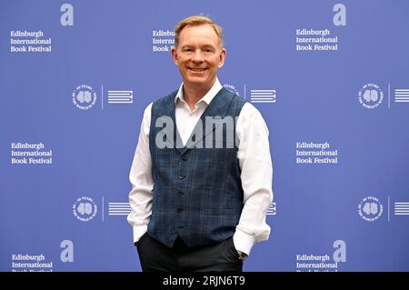 Édimbourg, Écosse, Royaume-Uni. 23 août 2023. Festival international du livre d'Édimbourg 40e anniversaire : Chris Bryant député et auteur au photocall officiel. Crédit Craig Brown/Alamy Live News Banque D'Images