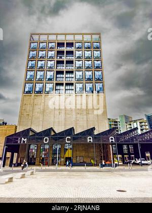 Un silo à céréales réaménagé a transformé un bâtiment moderne de musée au Cap, en Afrique du Sud Banque D'Images