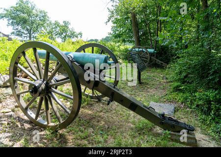 Une vue de deux canons vintage au parc militaire national de Gettysburg Banque D'Images