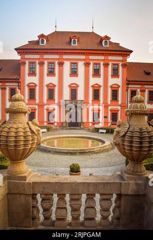 Château de Troja et son entrée principale, Prague, République tchèque Banque D'Images