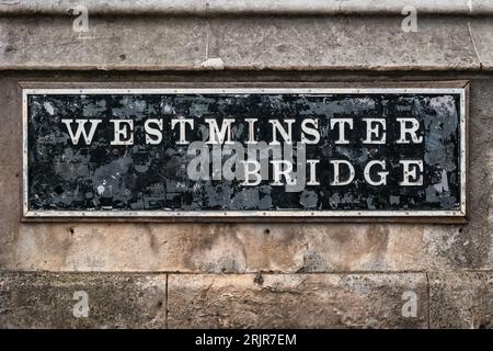 Westminster Bridge signe à Londres Angleterre Royaume-Uni Banque D'Images