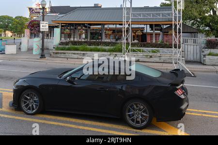 FERNDALE, MI/USA - 18 AOÛT 2023 : une Ford Mustang Dark Horse 2024 sur la route Woodward Dream Cruise. Banque D'Images