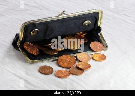 mesdames shabby sac à main et argent, sterling Banque D'Images