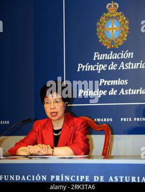 Bildnummer : 53550806 Datum : 22.10.2009 Copyright : imago/Xinhua (091023) -- OVIEDO, 23 octobre 2009 (Xinhua) -- Margaret Chan, Directrice générale de l'Organisation mondiale de la Santé (OMS), assiste à une conférence de presse du Prix Prince des Asturies 2009 à Oviedo, Espagne, le 22 octobre 2009. L’Organisation mondiale de la Santé recevra vendredi à Oviedo le Prix Prince des Asturies 2009 pour la coopération internationale. (Xinhua/Chen Haitong) (yc) (3)SPAIN-AWARD-WHO PUBLICATIONxNOTxINxCHN People Weltgesundheitsorganisation kbdig xng 2009 hoch o0 Prinz von Asturien-Preis, Porträt Bildnummer 53550806 Date 22 Banque D'Images