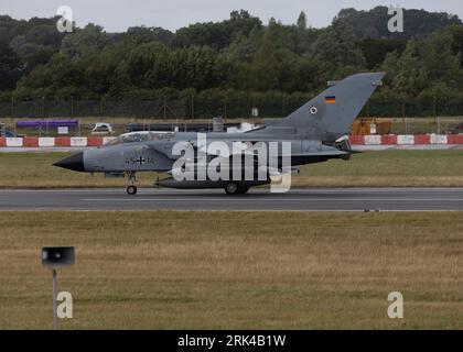 Avion à réaction Panavia Tornado de l'armée de l'air allemande au Royal International Air Tattoo de 2023 Banque D'Images