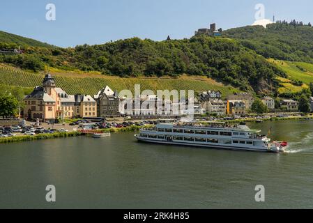 An aerial view of a cruise ship maneuvering on the river Moselle in Bernkastel-Kues, Germany Stock Photo