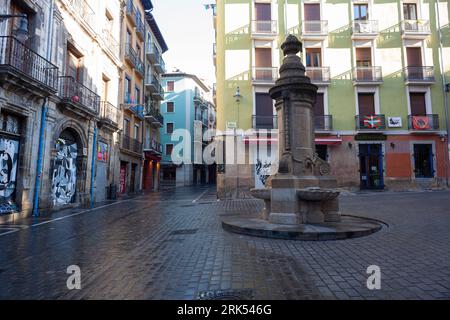 Pampelune, Espagne - juillet 31 : vue sur la place Navarreria en début de matinée Banque D'Images