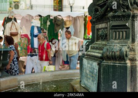 Marché extérieur, Meze, Hérault, Occitanie, France Banque D'Images