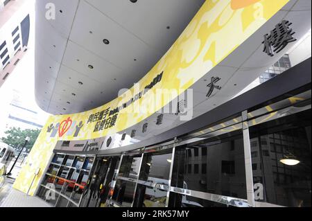 Bildnummer: 53717014  Datum: 07.01.2010  Copyright: imago/Xinhua (100110) -- HONG KONG, Jan. 10, 2010 (Xinhua) -- Photo taken on Jan. 7, 2010 shows the building of the Hospital Authority of Hong Kong, China. The Hospital Authority of Hong Kong announced Sunday another fatal case of Influenza A/H1N1, bringing to 56 the total number of fatal cases of the flu. A 85-year-old female patient with history of diabetes mellitus and hypertension attended the Accident and Emergency Department at North District Hospital of Hong Kong on Dec. 24, 2009 due to fever and acute dyspnoea, said the authority. (Xi Stock Photo