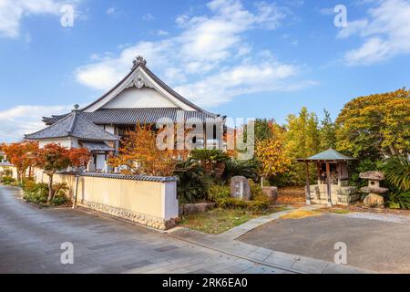 Nakatsu, Japon - novembre 26 2022 : Temple Myoren-ji situé un peu au sud du centre du quartier Tera-machi Banque D'Images