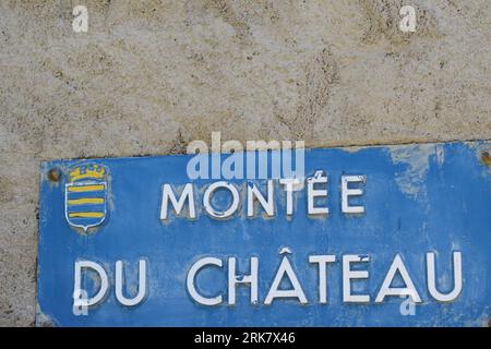 Nom de rue MONTEE du Château Banque D'Images