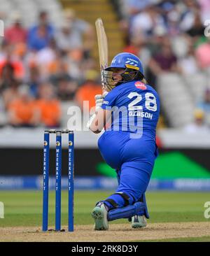 Birmingham 24 août : Danielle Gibson de Birmingham Phoenix au combat lors du match des cent femmes entre Birmingham Phoenix et London Spirit à Edgbaston le 24 2023 août Birmingham Angleterre . Crédit : PATRICK ANTHONISZ/Alamy Live News Banque D'Images