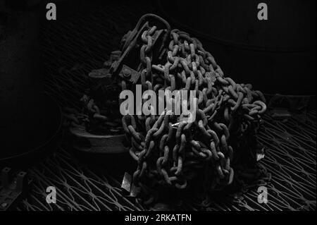 Prise de vue détaillée dans un bâtiment industriel abandonné Banque D'Images