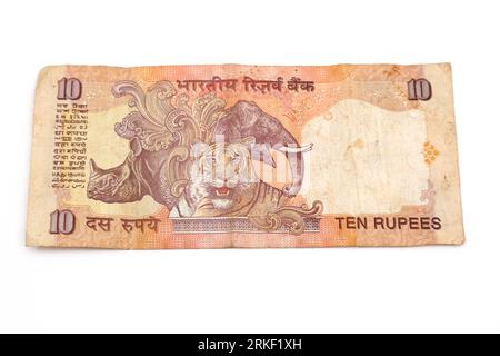 Reserve Bank of India Mahatma Gandhi série 10 roupies billet de banque inversé montrant rhinocéros indien, éléphant et tigre du Bengale émis 1996-courant Banque D'Images