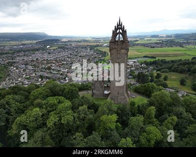 Une vue aérienne du monument historique national Wallace à Stirling, en Écosse Banque D'Images