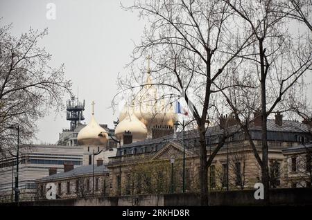 Paris, France 03.21.2017 : vue de l'église orthodoxe russe Cathedrale de la Sainte Trinite Banque D'Images