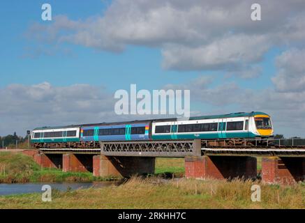 Une unité multiple diesel de classe 170 numéro 170271 travaillant un service One Anglia à Ely Dock Junction le 7 octobre 2006. Forme hybride à 170271 couleurs Banque D'Images