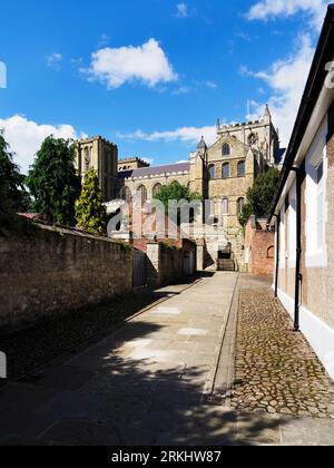 Cathédrale de Ripon depuis Minster Fermer Ripon North Yorkshire Angleterre Banque D'Images